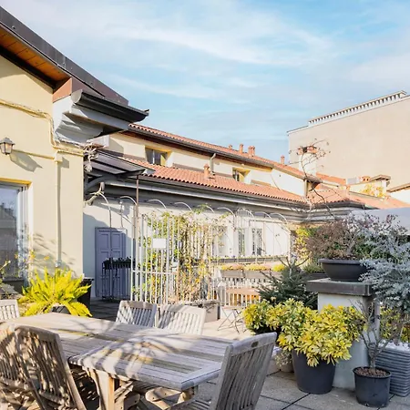 Amazing studio in San Babila-2